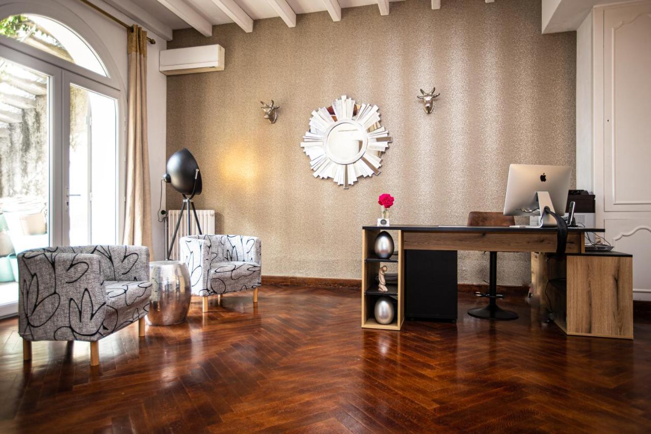 カルカソンヌ 45Bb Bed & Breakfast エクステリア 写真
